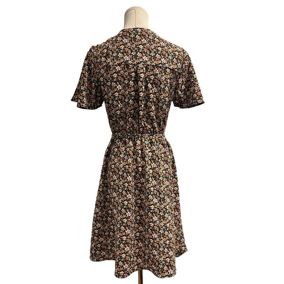 NWT- Monteau Los Angeles Women’s Faux Wrap Dress Size Small - Picture 4 of 8